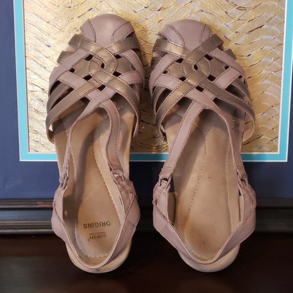 earth belle brielle sandal